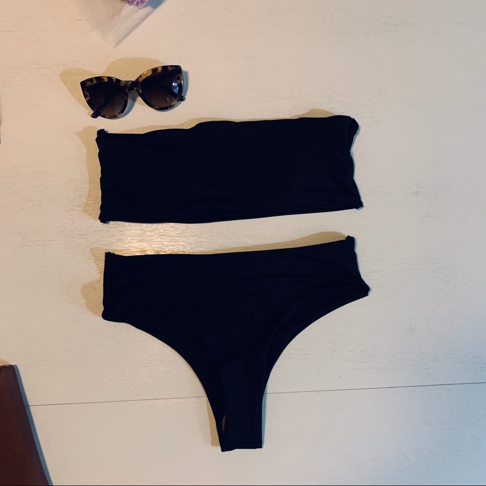 Black bikini hi rise high thigh